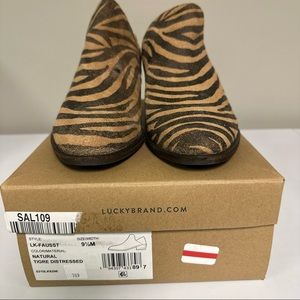 LUCKY BRAND Womens Brown Tiger Strips Fausst Block Heel Leather Booties 9.5